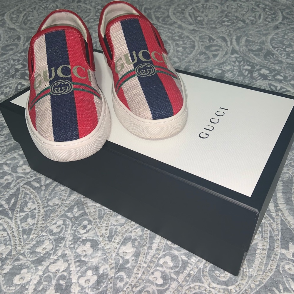 Men’s authentic Gucci boat